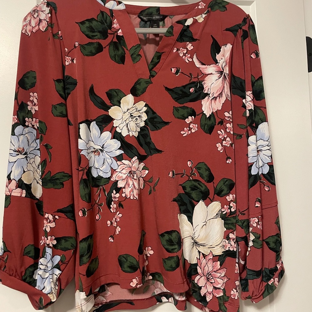 Banana Republic Large red floral blouse